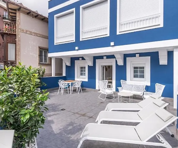 Villa Marta - Apartamentos Centricos Junto Al Mar